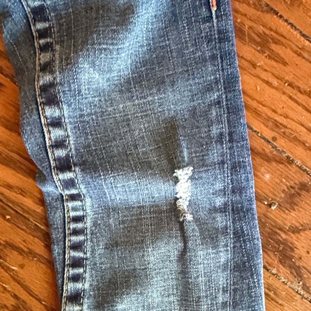 True Religion Blue Flared Women's Jeans with Signature Back Pockets - Picture 8 of 8